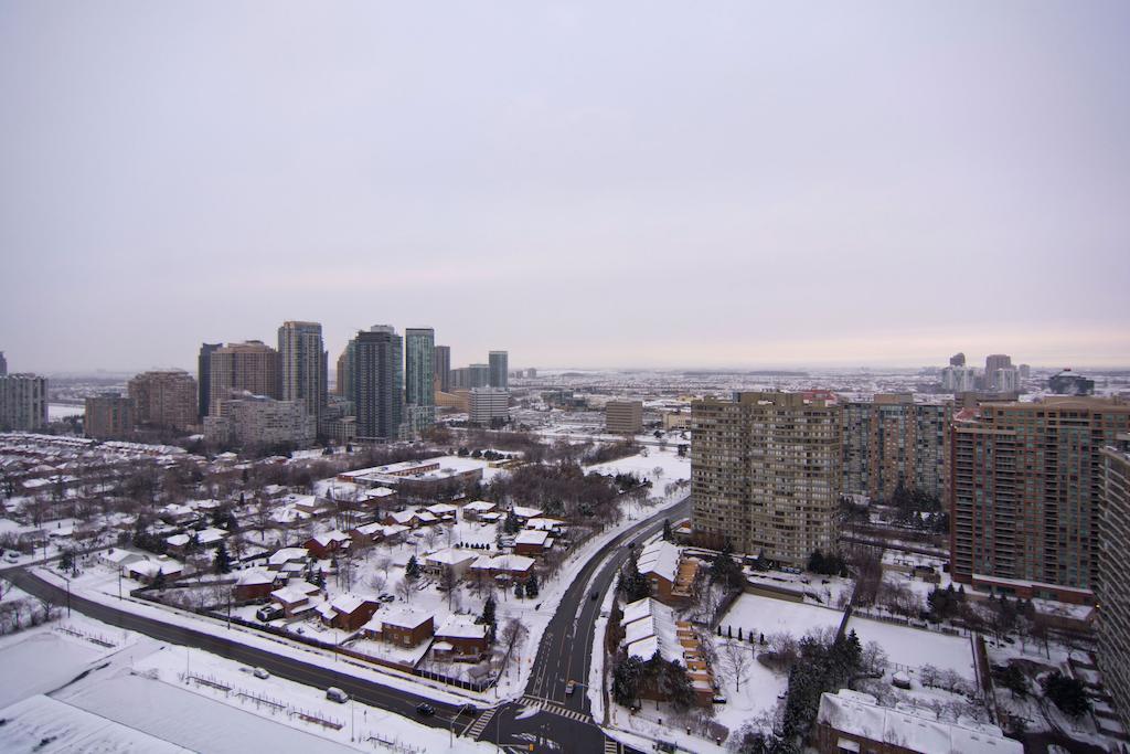 Maplewood Furnished Suites 미시소거 외부 사진